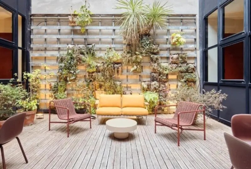 2 Rue De Laborde, Paris for lease - Building Photo - Image 2 of 12