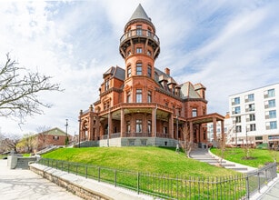 601 Dr Martin Luther King Jr Blvd, Newark, NJ for lease Building Photo- Image 1 of 7