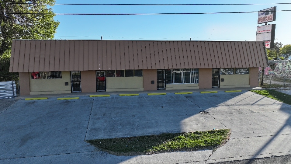 1430 Culebra Rd, San Antonio, TX for sale - Building Photo - Image 2 of 8