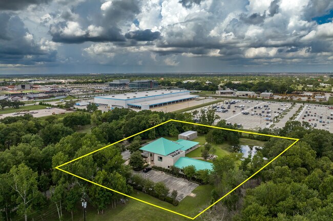 Plus de détails pour 11821 Telge Rd, Cypress, TX - Bureau à vendre