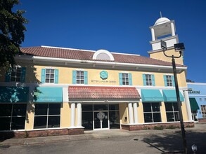 6613 N Kings Hwy, Myrtle Beach, SC à louer Photo intérieure- Image 2 de 10