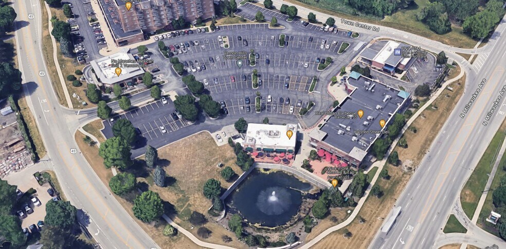 1252 US-45, Vernon Hills, IL à vendre - Photo du bâtiment - Image 2 de 3