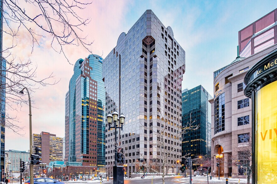 2000 Av McGill College, Montréal, QC for lease - Building Photo - Image 1 of 17