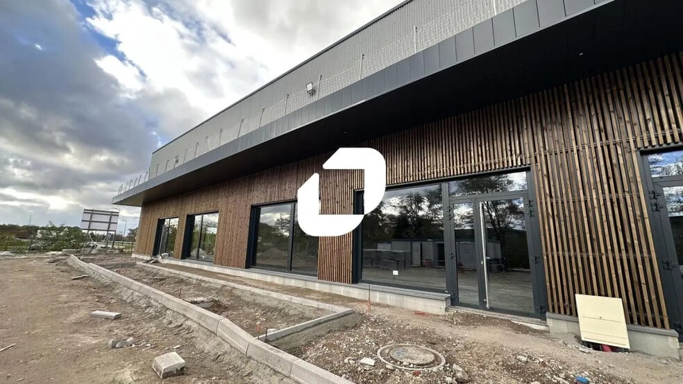 Flex in Haguenau for sale - Building Photo - Image 1 of 10