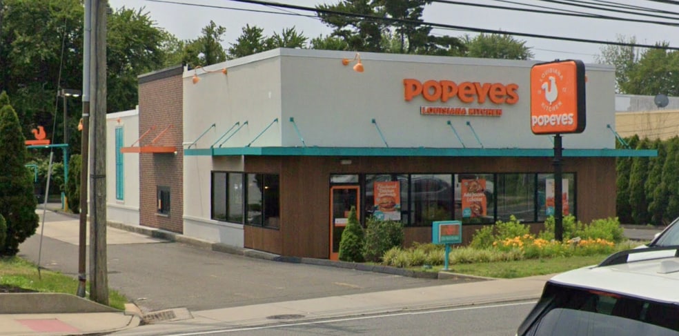 480 Westport Ave, Norwalk, CT for lease - Building Photo - Image 1 of 14