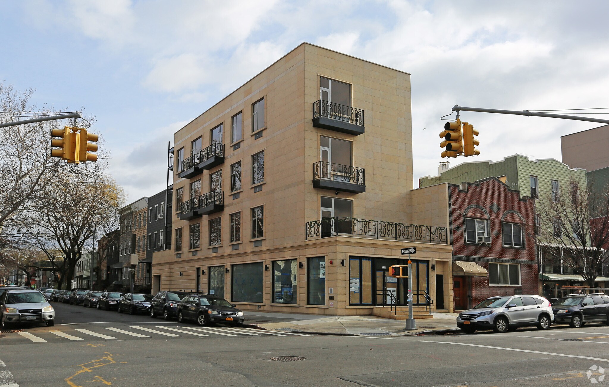324 Graham Ave, Brooklyn, NY for sale Building Photo- Image 1 of 19