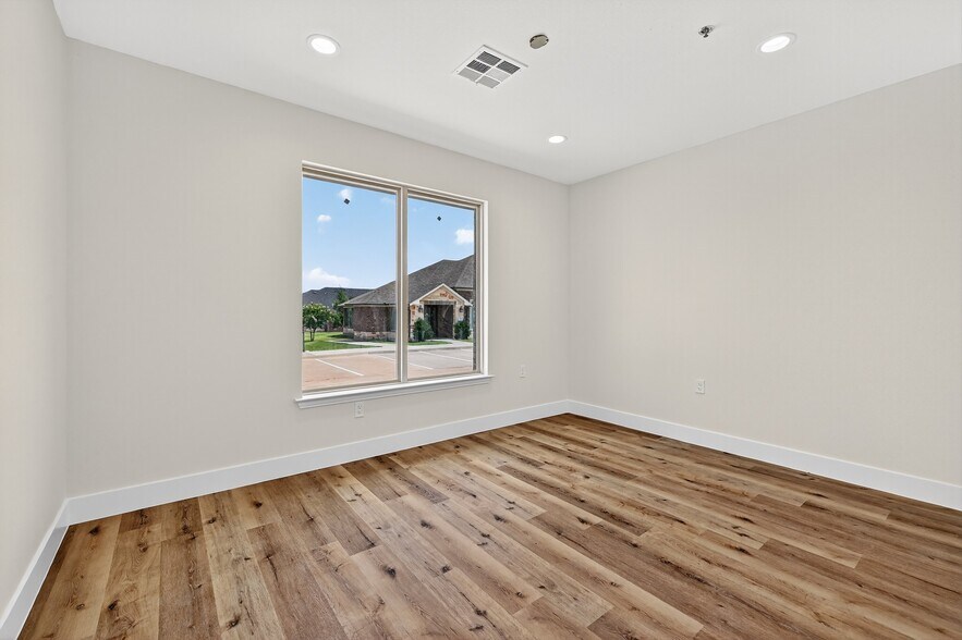 7950 Preston Rd, Frisco, TX à louer - Photo intérieure - Image 2 de 12