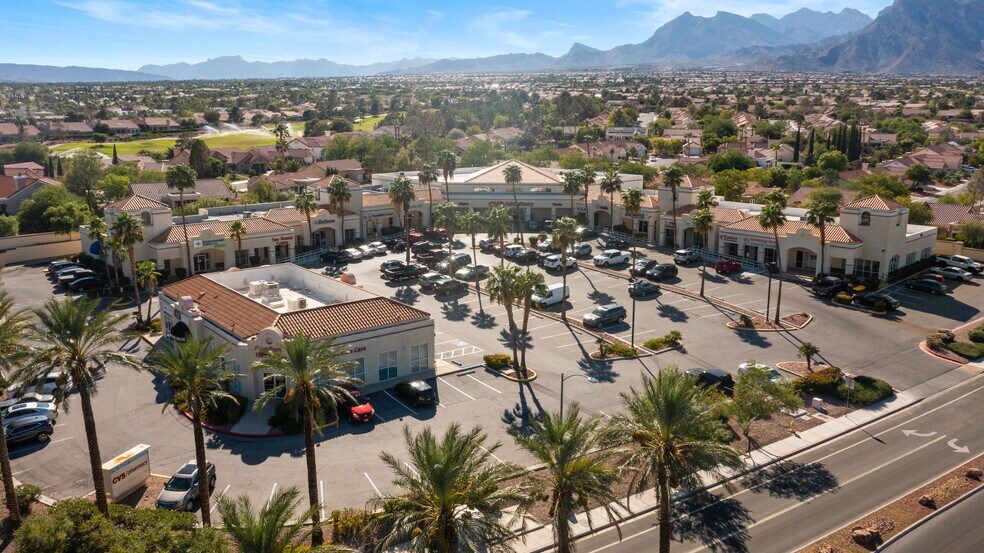 9410-9454 Del Webb Blvd, Las Vegas, NV à louer - Photo principale - Image 1 de 12