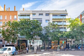 More details for Carrer de Vilarós, 7, Barcelona - Retail for Lease