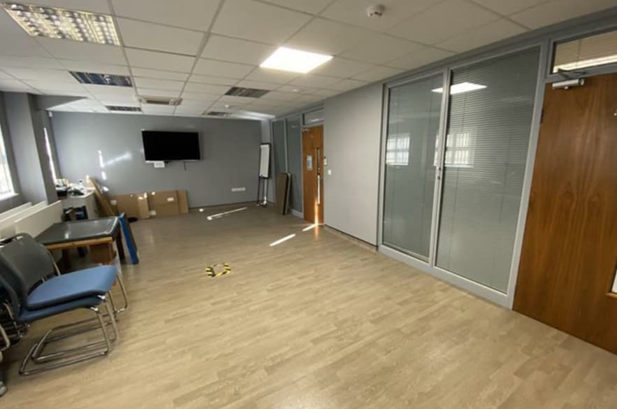 Annie Reed Rd, Beverley for lease Interior Photo- Image 1 of 2