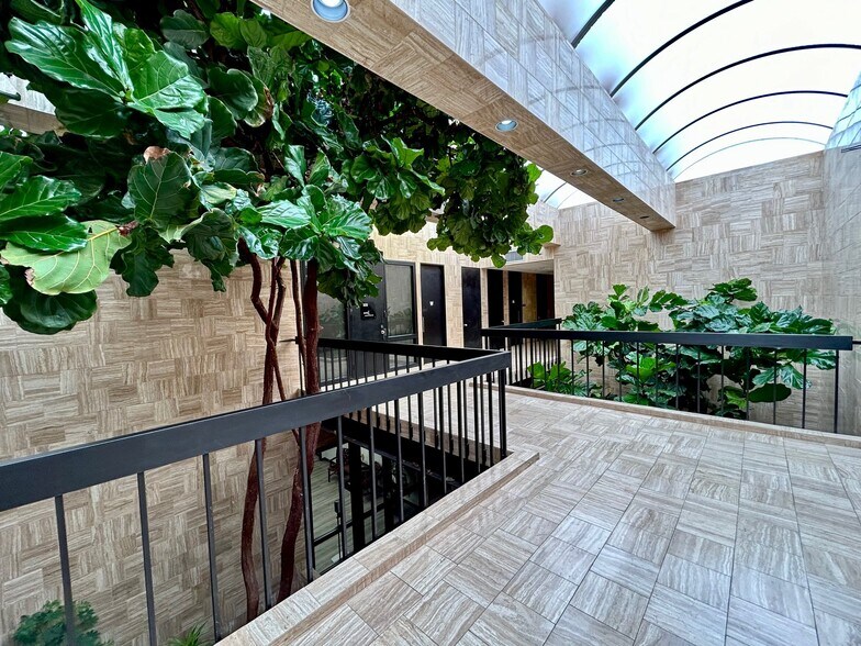 3300 N A St, Midland, TX à louer - Photo du bâtiment - Image 3 de 17