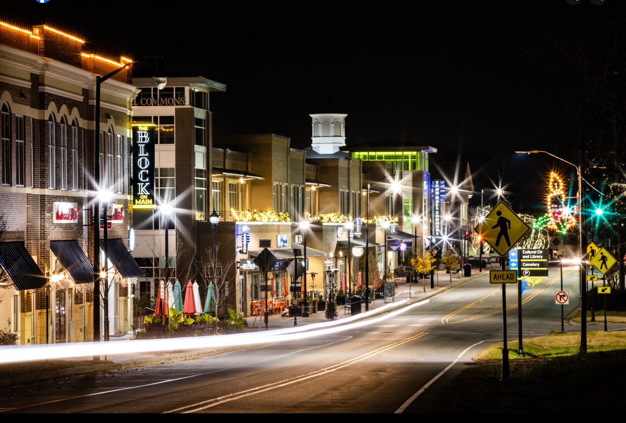 300 S Main St, Holly Springs, NC à vendre Photo du bâtiment- Image 1 de 1