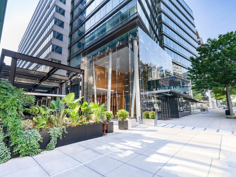 1152 15th St NW, Washington, DC for lease - Building Photo - Image 2 of 11