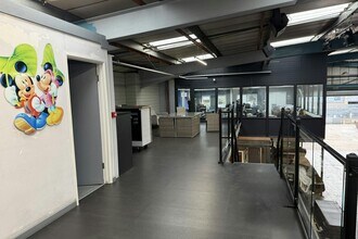 Tower Ln, Eastleigh à louer Photo intérieure- Image 2 de 5