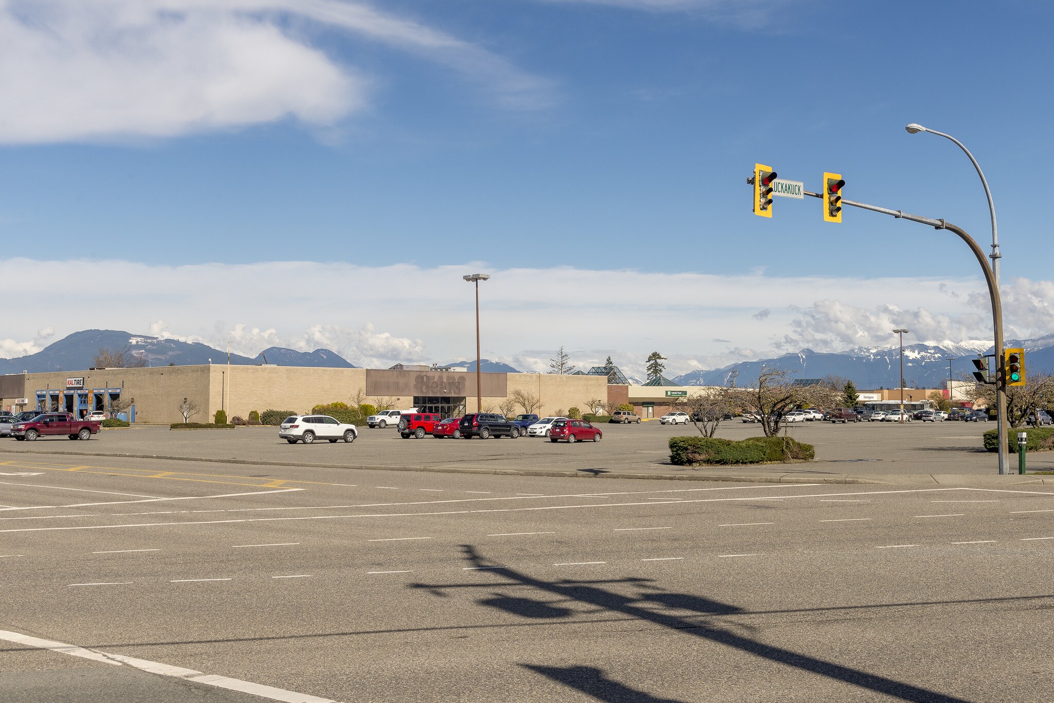 45495 Luckakuck Way, Chilliwack, BC à vendre Photo principale- Image 1 de 1