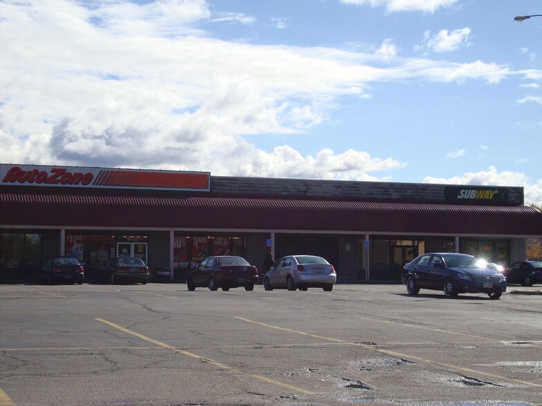 16122 Lake Shore Blvd, Cleveland, OH à louer - Photo du bâtiment - Image 3 de 3