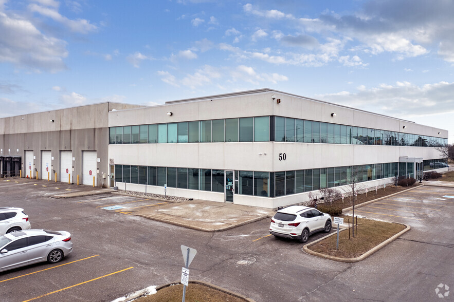 50 Kenview Blvd, Brampton, ON for lease - Building Photo - Image 1 of 5