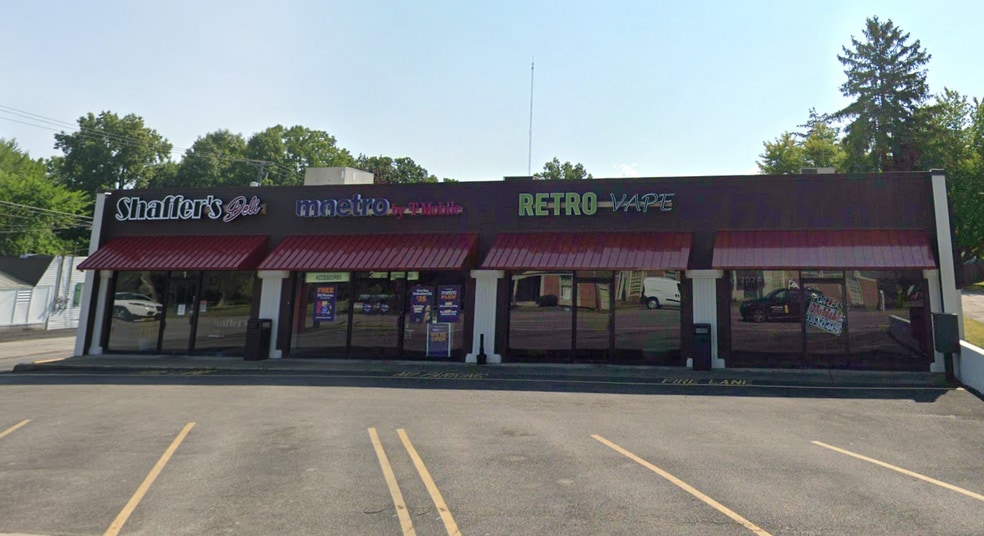 4605 Market St, Youngstown, OH for lease - Building Photo - Image 2 of 3