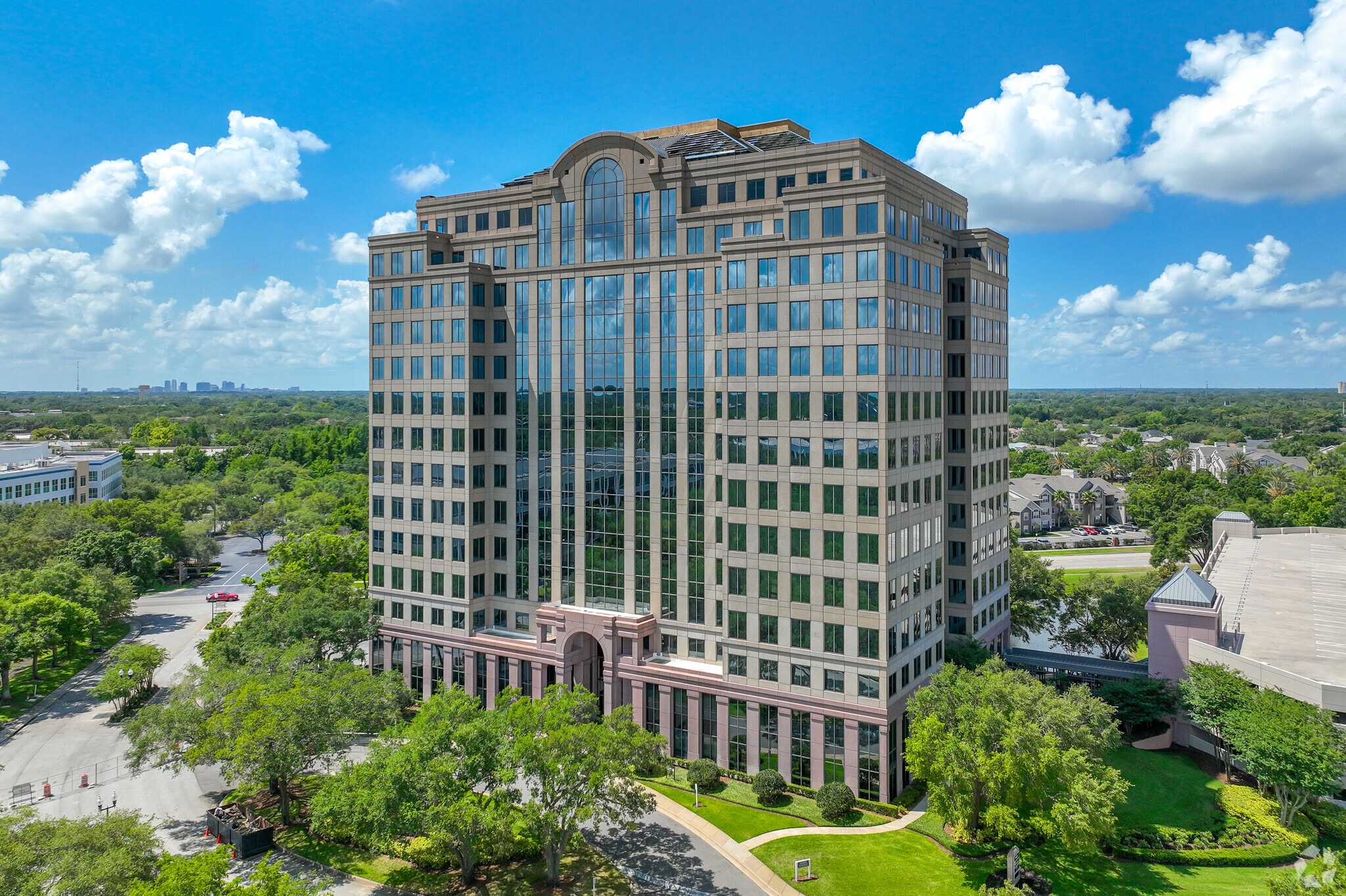 1900 Summit Tower Blvd, Orlando, FL for lease Primary Photo- Image 1 of 9