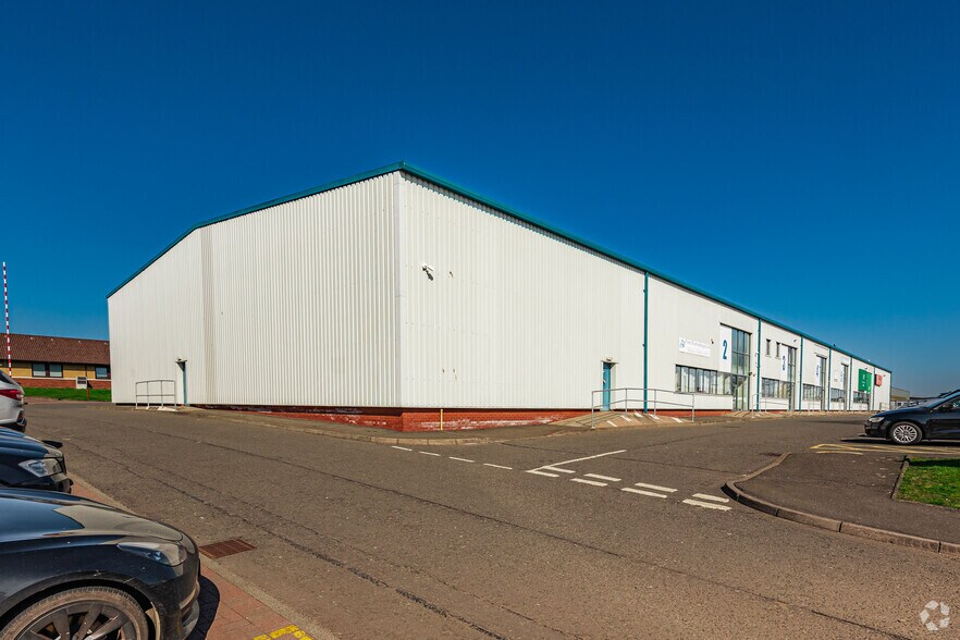 8 Westerton Rd, Broxburn à louer - Photo du bâtiment - Image 2 de 2