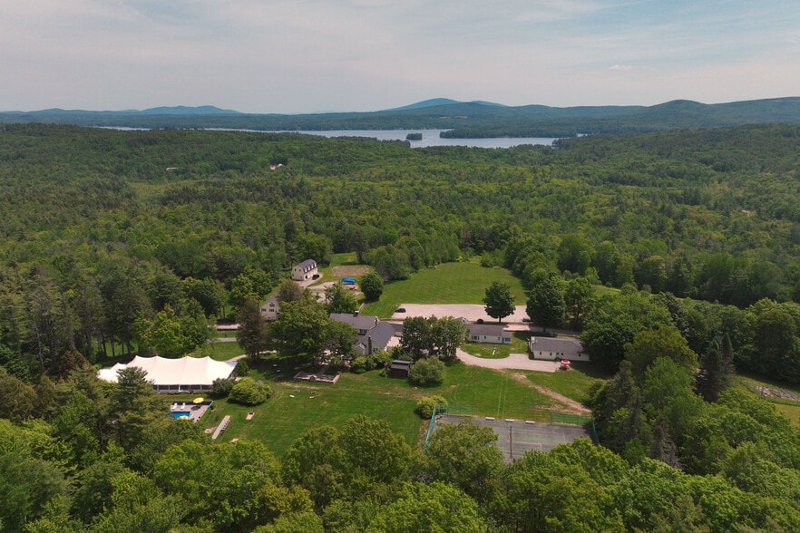 258 Stagecoach Rd, Sunapee, NH for sale - Building Photo - Image 2 of 13