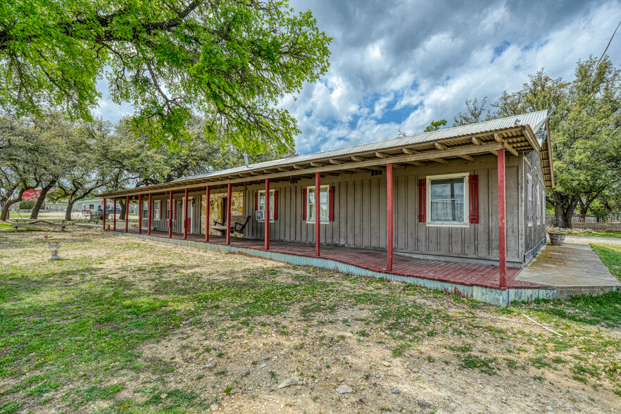 1443 W Highway 67, Glen Rose, TX for sale - Building Photo - Image 1 of 1