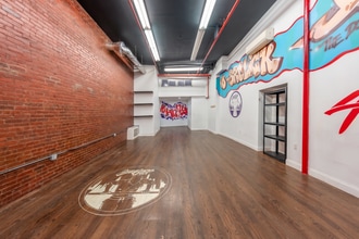 369-371 Canal St, New York, NY for lease Interior Photo- Image 2 of 7