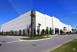 More details for 8515 126th Ave, Largo, FL - Industrial for Lease