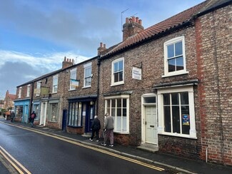 Plus de détails pour 23 Chapel St, Easingwold - Commerce de détail à vendre