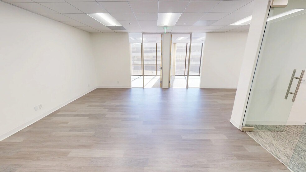 8383 Wilshire Blvd, Beverly Hills, CA à louer - Numérisation 3D de Matterport - Image 3 de 18