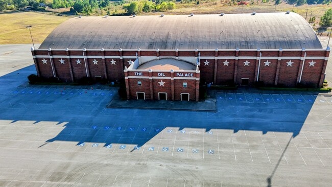 More details for 10408 State Highway 64 E, Tyler, TX - Sports & Entertainment for Sale