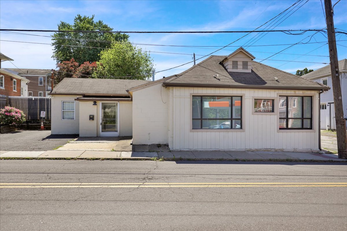 318 State St, Pottstown, PA for sale Building Photo- Image 1 of 15