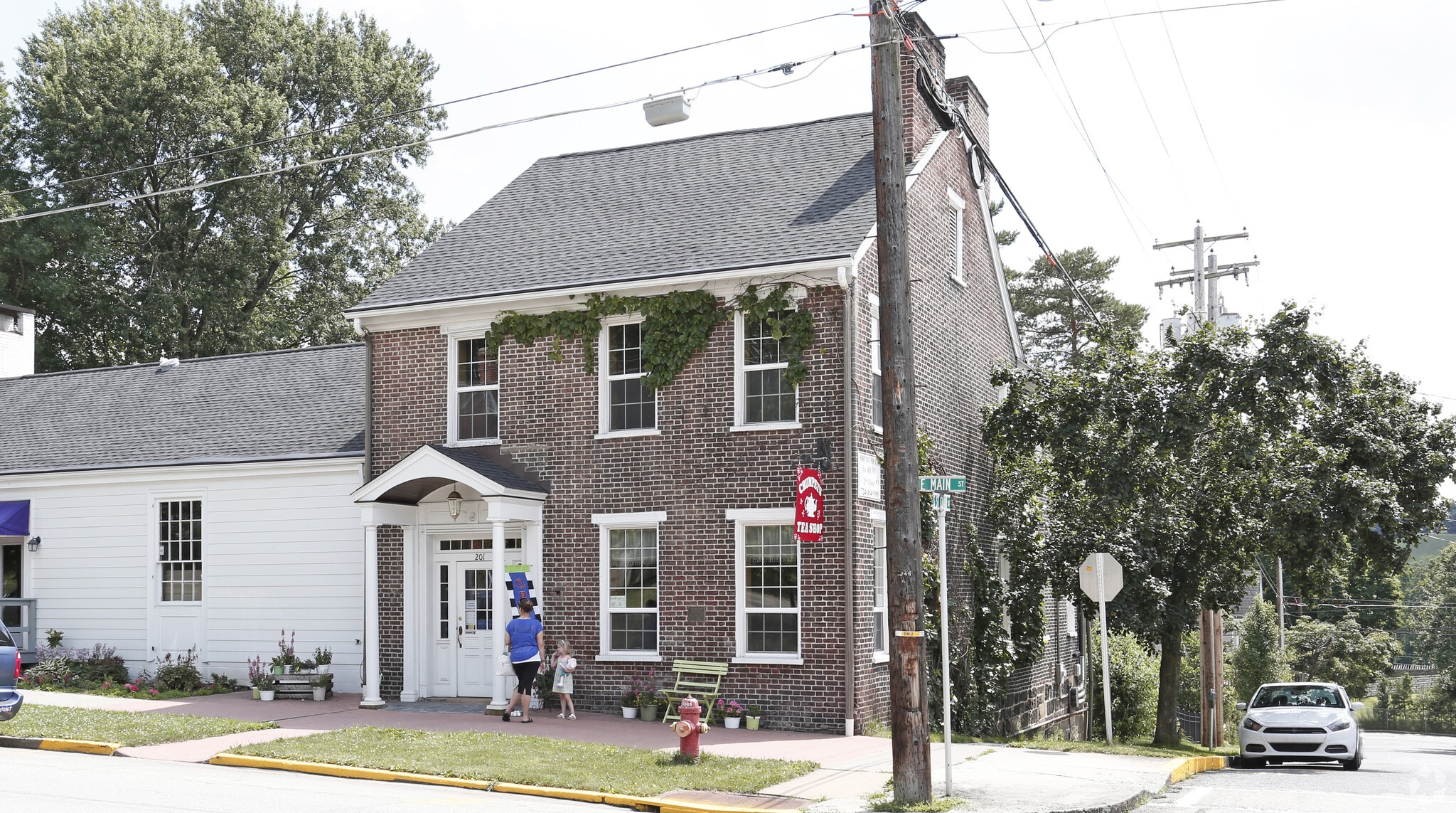 201 E Main St, Ligonier Township, PA à louer Photo principale- Image 1 de 4