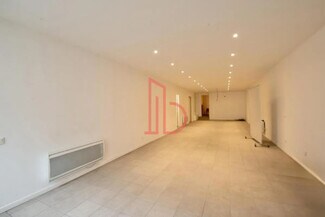 Plus de détails pour Bureau à vendre