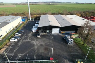 Plus de détails pour 15 Rue De L'Escaut, Reims - Industriel à louer