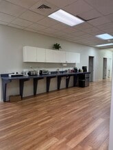 9240 Bonita Beach Rd, Bonita Springs, FL for lease Interior Photo- Image 1 of 10