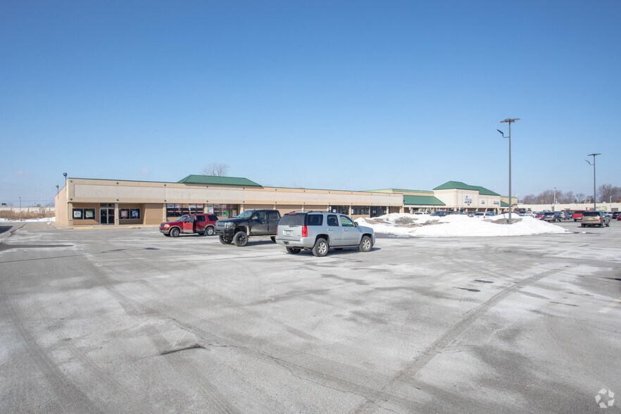 1215-1329 24th St, Port Huron, MI à louer - Photo du bâtiment - Image 2 de 2