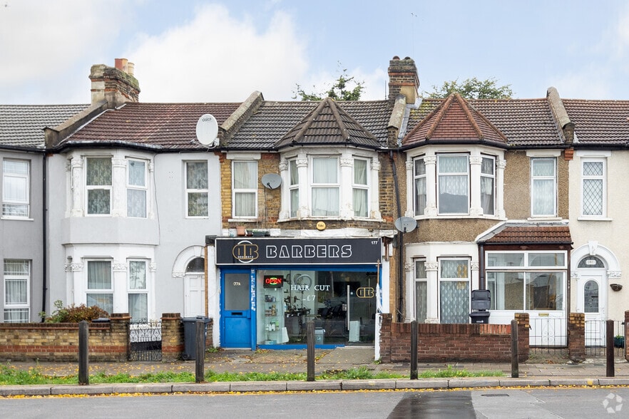 177 Ley St, Ilford for sale - Primary Photo - Image 1 of 2