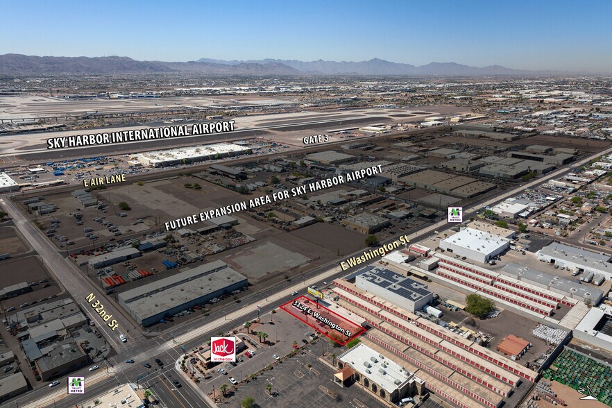 3124 E Washington St, Phoenix, AZ à louer - Photo du bâtiment - Image 1 de 4