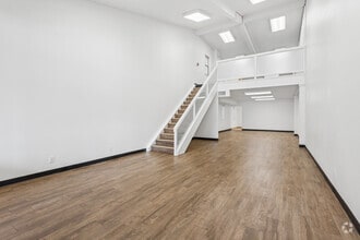 1111 W Town and Country Rd, Orange, CA for lease Interior Photo- Image 2 of 10