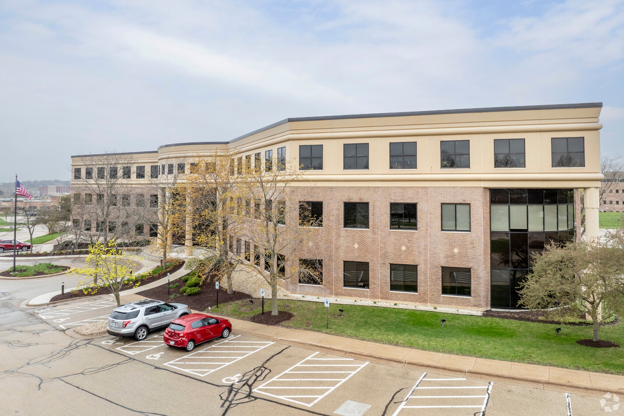 4600 American Pky, Madison, WI for lease Primary Photo- Image 1 of 26