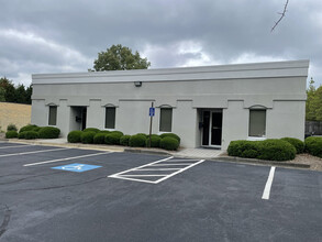 5090 Old Ellis Pt, Roswell, GA for lease Building Photo- Image 2 of 12