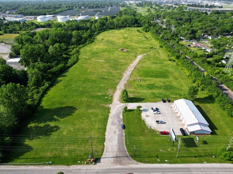 3725 W 30th St, Indianapolis, IN à vendre - Aérien - Image 2 de 8