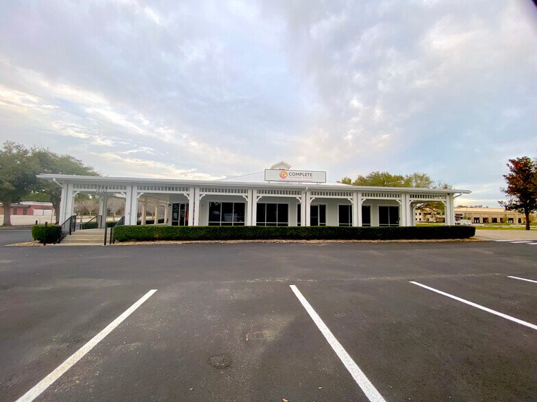 16123 W Colonial Dr, Oakland, FL à louer - Photo du bâtiment - Image 2 de 10