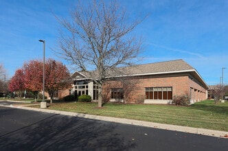 1776 Legacy Cir, Naperville, IL for lease Interior Photo- Image 2 of 20