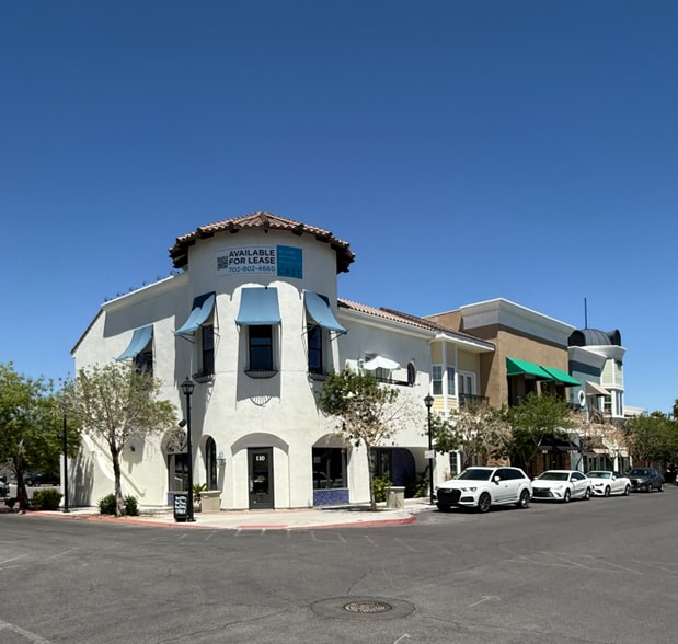 7565 & 7575 Norman Rockwell portfolio of 2 properties for sale on LoopNet.ca - Building Photo - Image 2 of 18