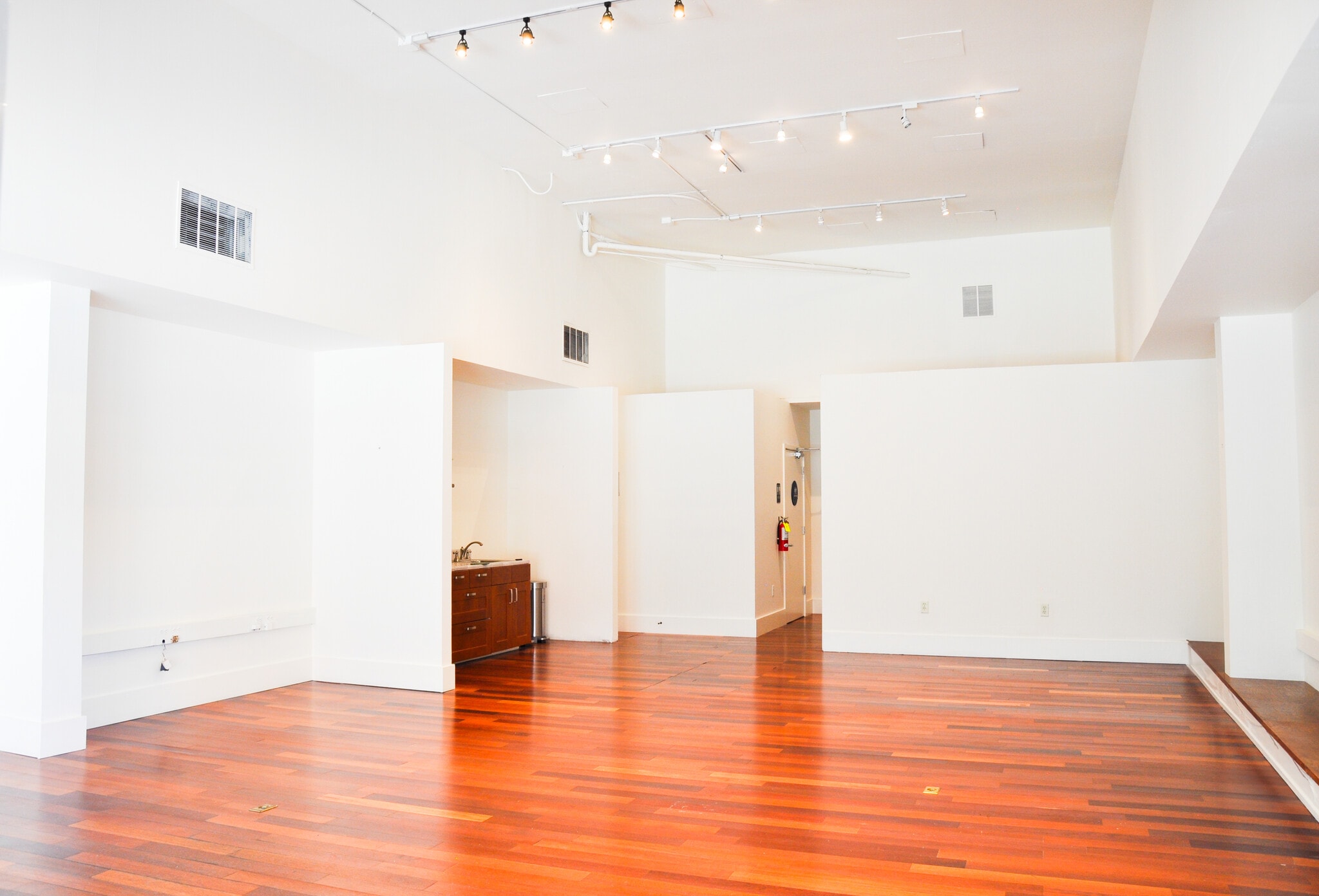 505 17th Street & 1645 Telegraph Avenue, Oakland, CA for lease Building Photo- Image 1 of 12