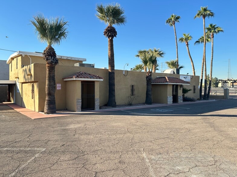 531 N 32nd St, Phoenix, AZ for sale - Building Photo - Image 1 of 13