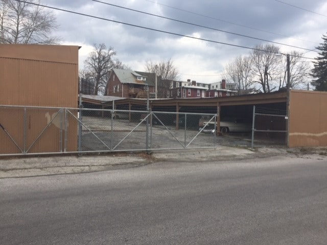 1120 E Mason Ave, York, PA for sale - Building Photo - Image 2 of 9