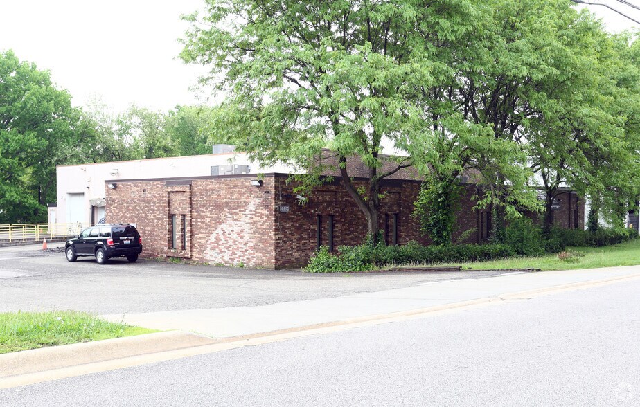 113 S Thomas Rd, Tallmadge, OH à vendre - Photo principale - Image 2 de 3